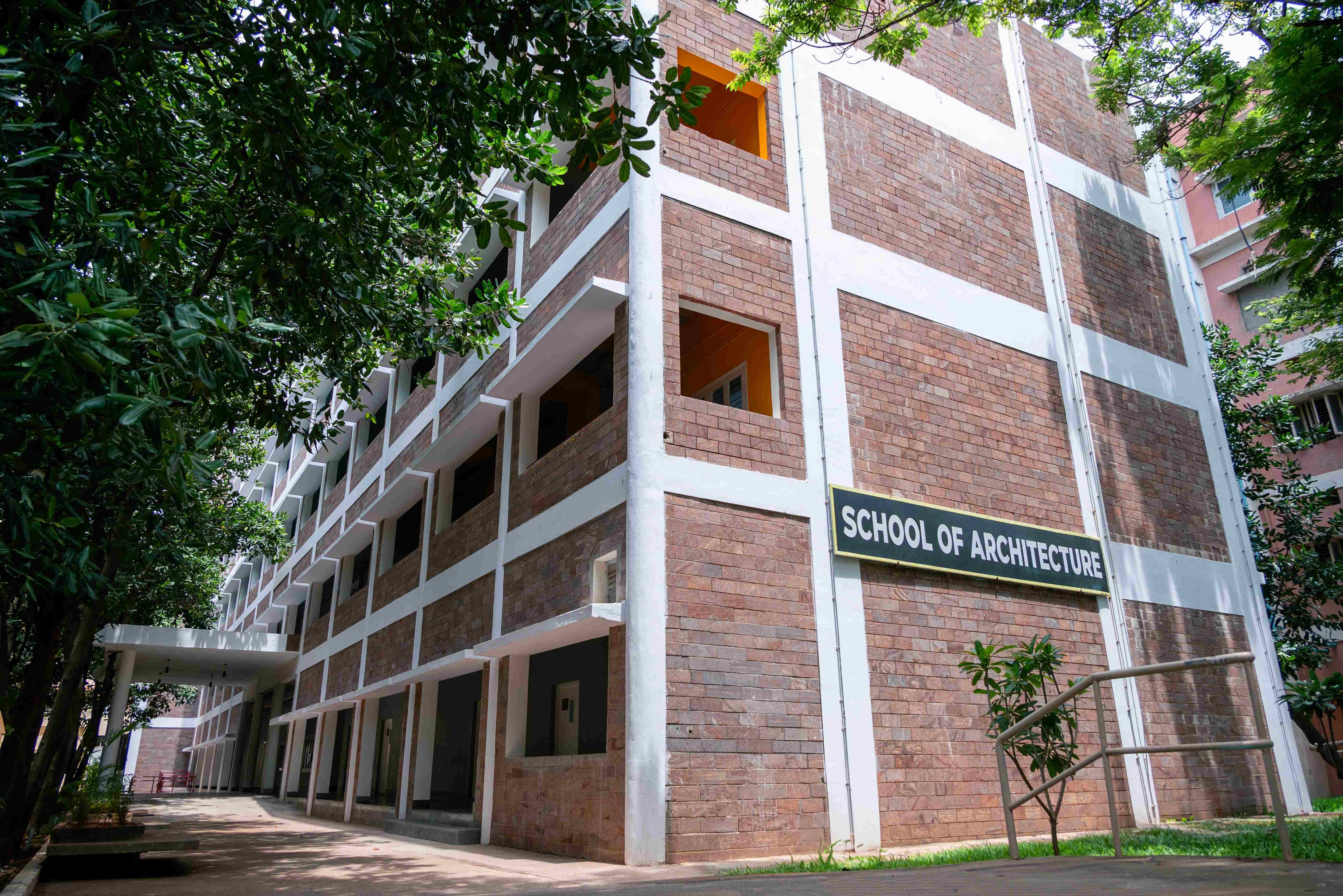 GITAM School of Architecture Visakhapatnam Campus Building photo 2